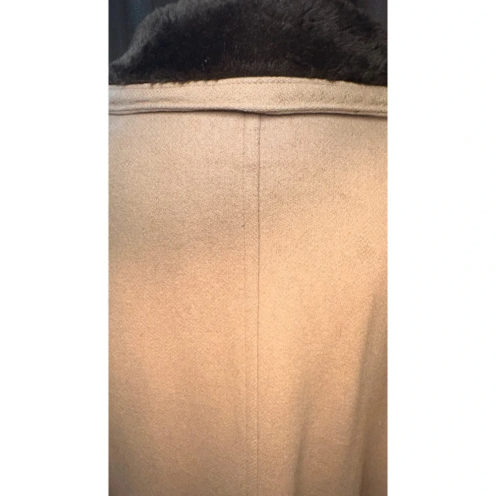 Woolrich Wool Men's 1980's Blend Long Coat Size 44 Camel Brown Faux Fur Overcoat
